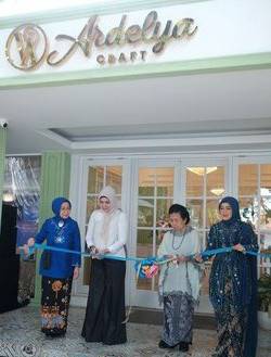 Ardelya Craft Resmikan Butik Pertama di Bandung, Rayakan 15 Tahun Dedikasi dalam Seni Kriya Indonesia
