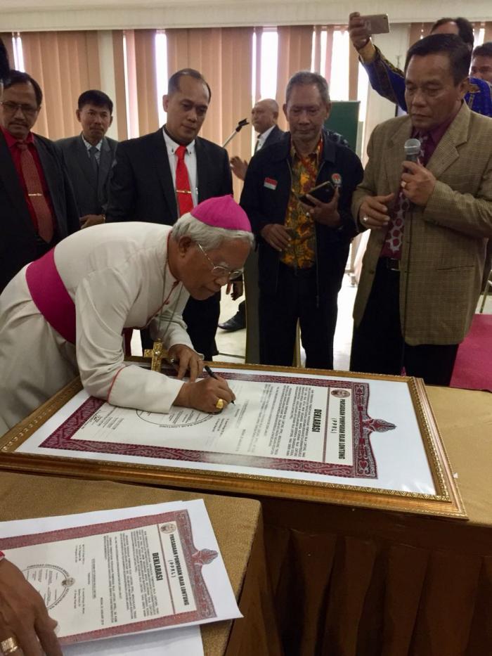 Deklarasi Parsadaan Pomparan Raja Lontung